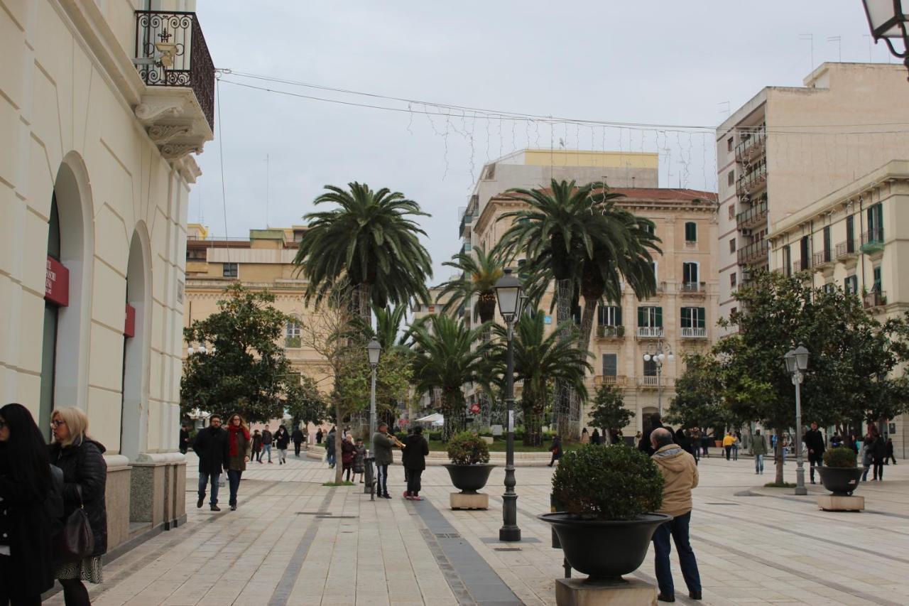 Philos - Appartements & Rooms Taranto Exterior photo